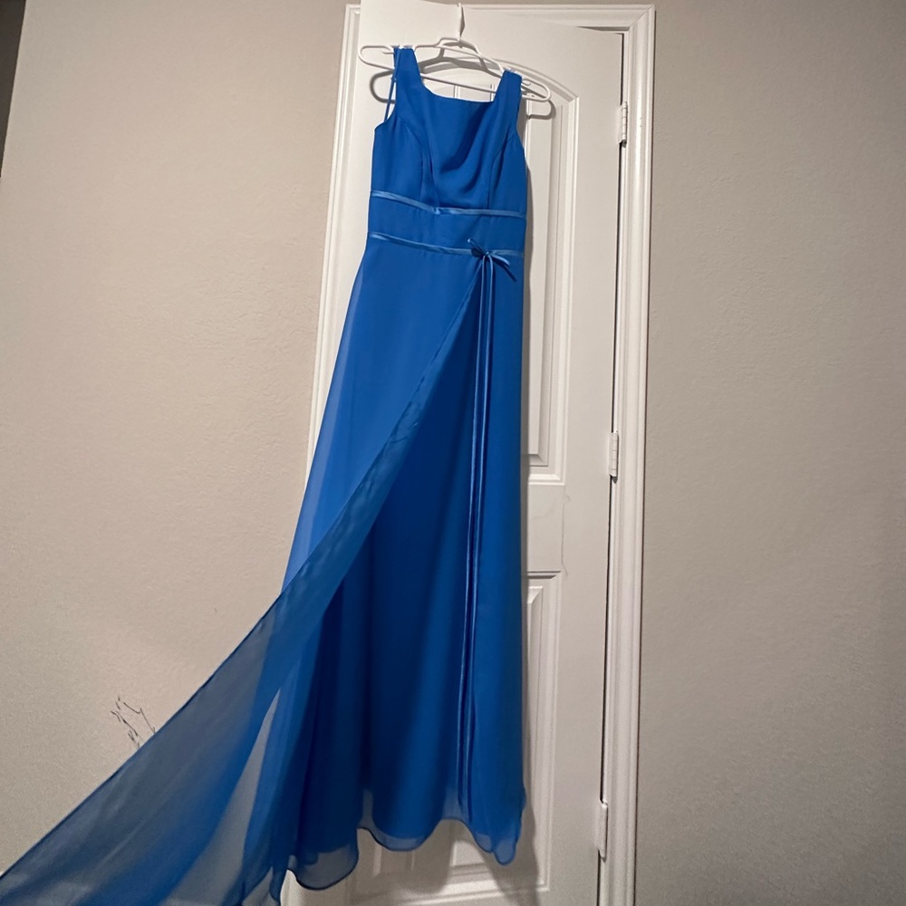 Wedding guests dress